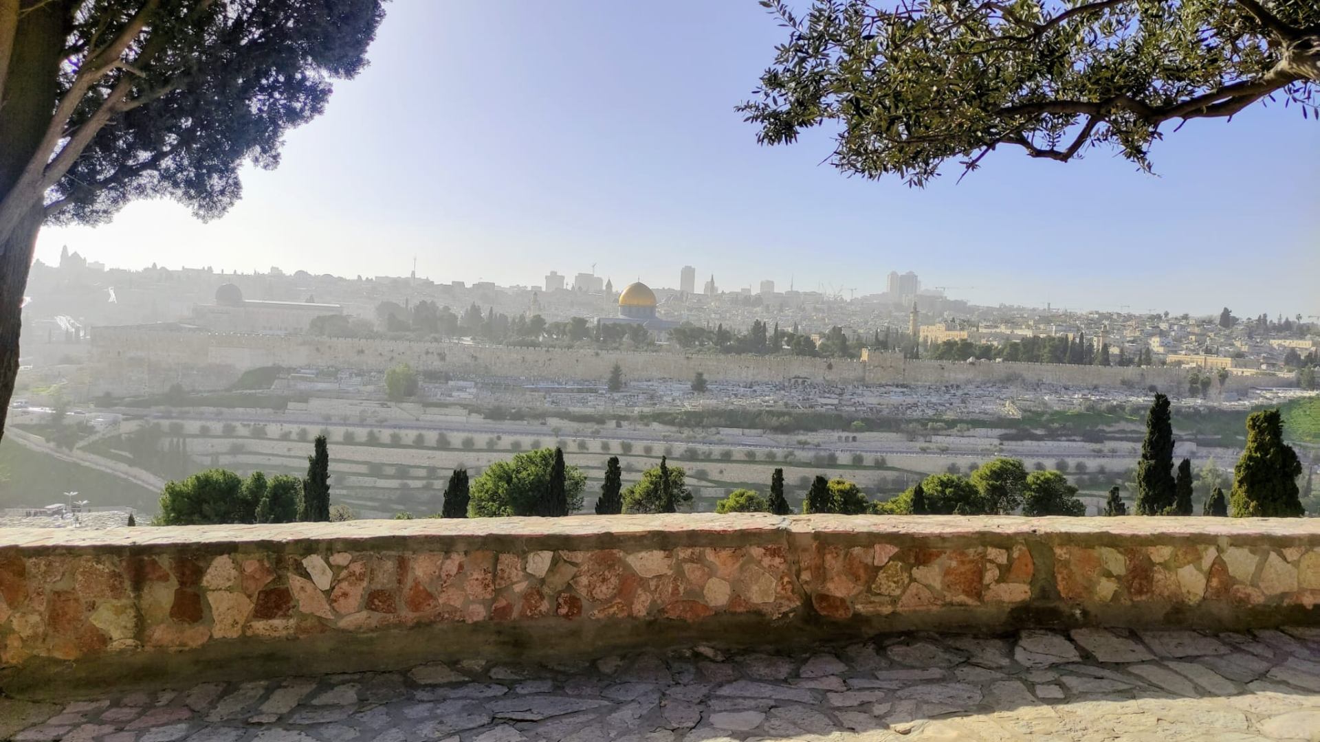 Jerusalén al amanecer desde el Monte de los Olivos